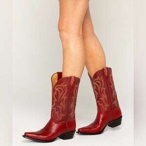 NWOT Shyanne Lucille Red Western Boot size 7